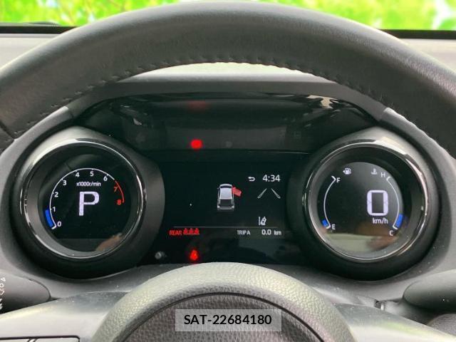 Toyota YARIS 2023-07 8056122-10