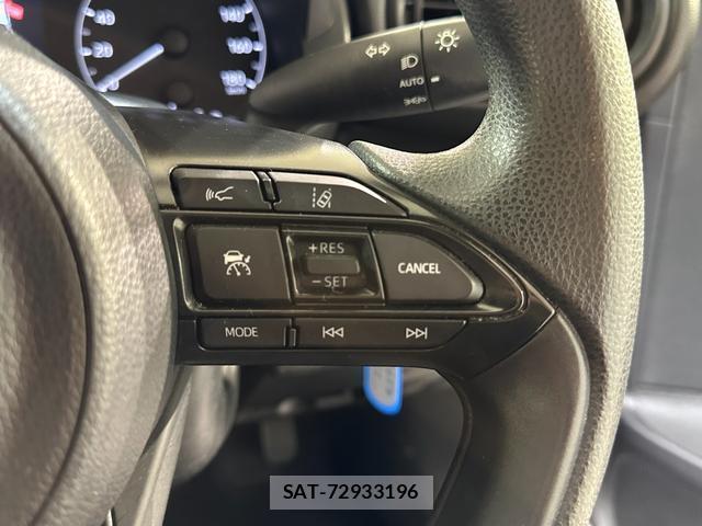 Toyota YARIS 2022-06 8056290-3