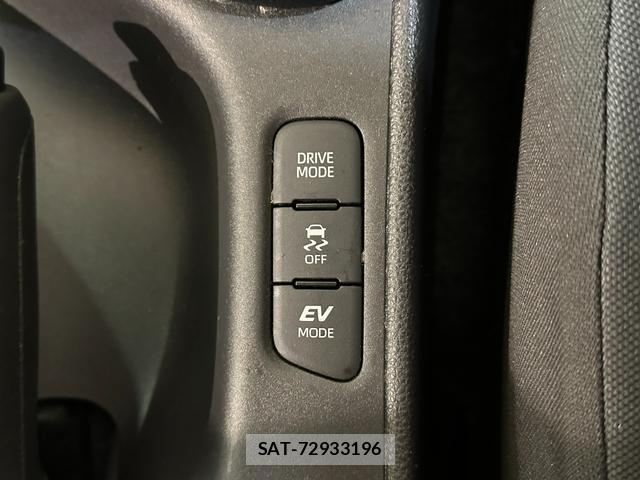 Toyota YARIS 2022-06 8056290-9