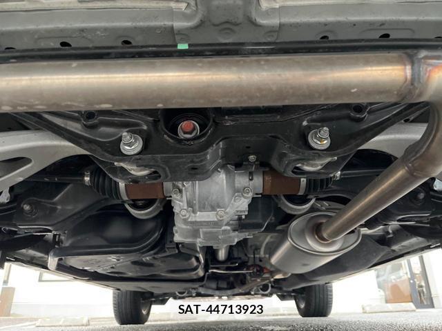 Honda ZR-V 2024-02 8053817-18