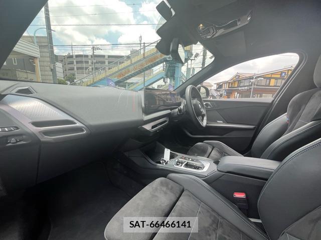 Bmw 1 SERIES 2025-04 8071597-1