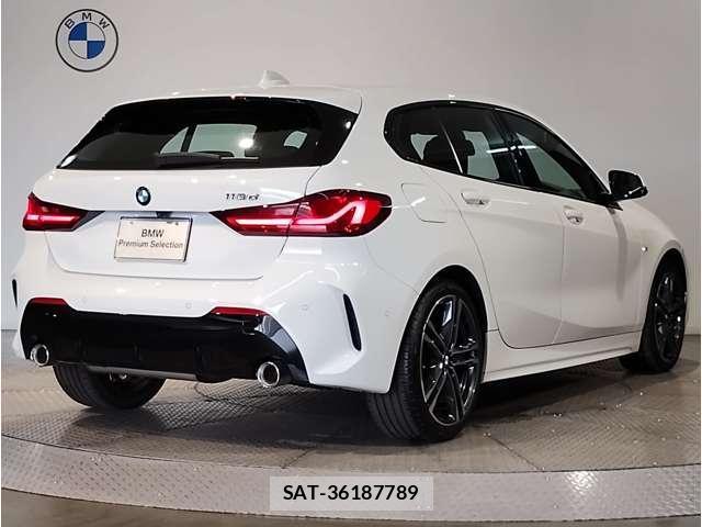 Bmw 1 SERIES 2024-06 8072244-2