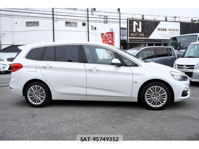 Bmw 2 SERIES 2016-11 8071889-3