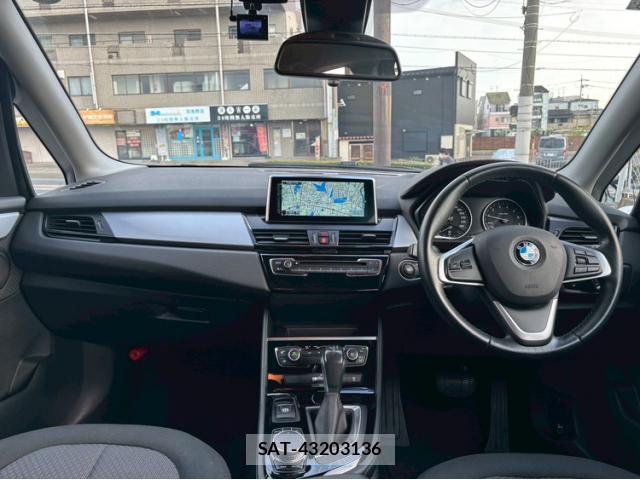 Bmw 2 SERIES 2017-05 8072304-2