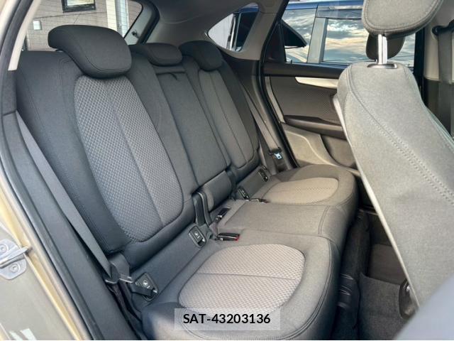 Bmw 2 SERIES 2017-05 8072304-6