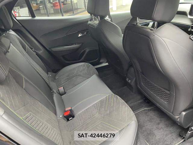 Peugeot 2008 2024-03 8070973-7