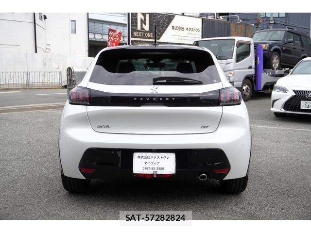 Peugeot 208 2022-03 8071907-6
