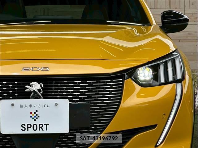 Peugeot 208 2020-08 8072447-19