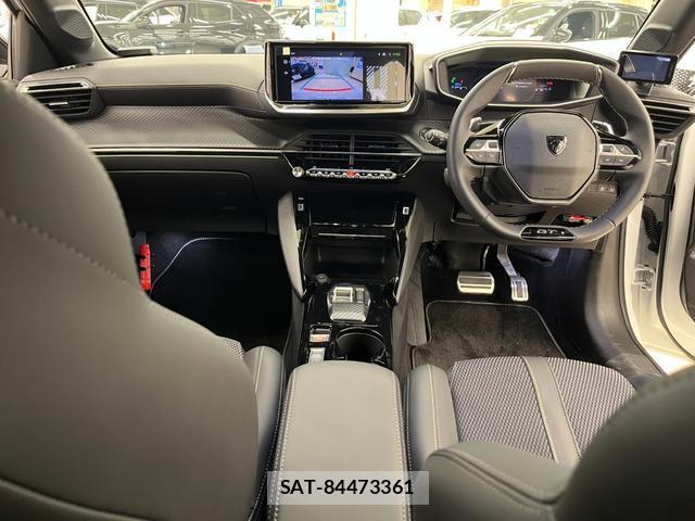 Peugeot 208 2024-11 8072481-2
