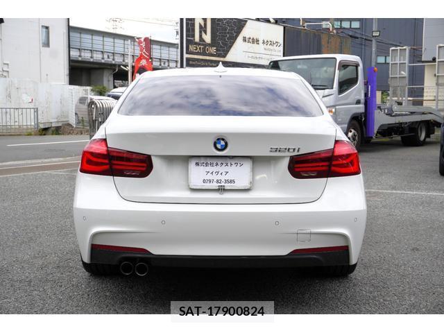 Bmw 3 SERIES 2018-03 8071922-6