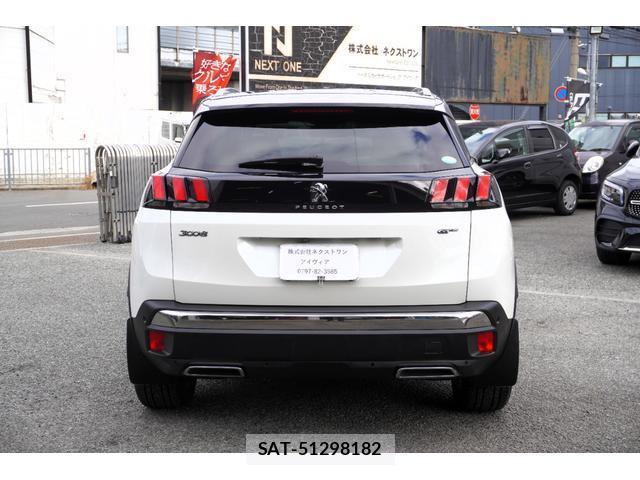 Peugeot 3008 2018-10 8071877-5