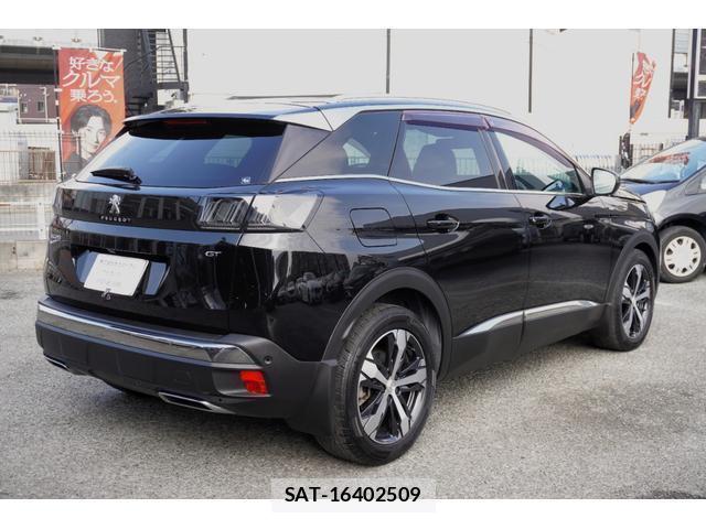 Peugeot 3008 2021-03 8071883-1