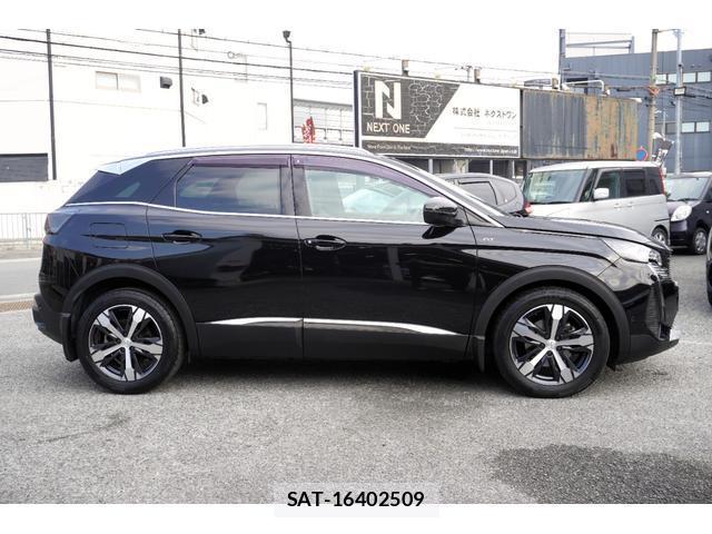Peugeot 3008 2021-03 8071883-5