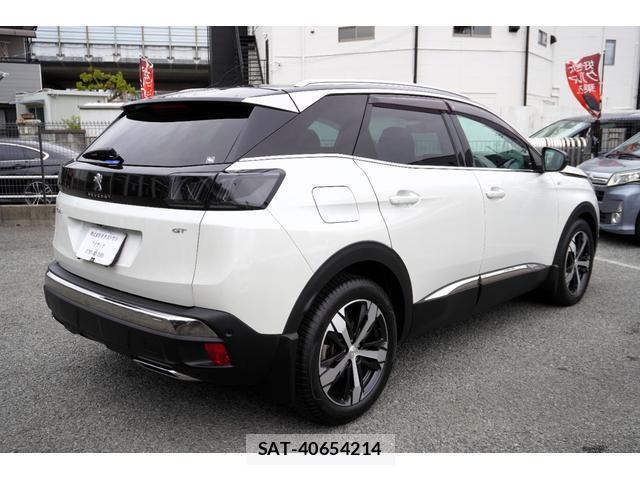 Peugeot 3008 2022-09 8071903-1