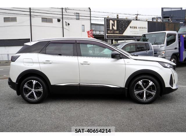 Peugeot 3008 2022-09 8071903-3