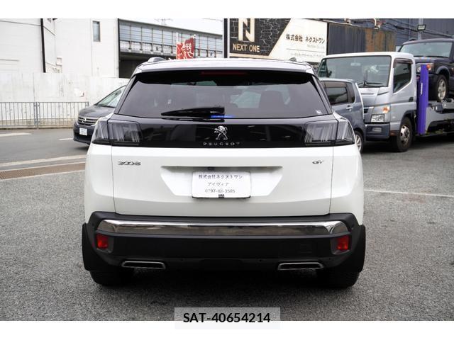 Peugeot 3008 2022-09 8071903-6