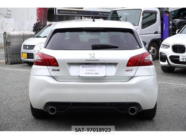 Peugeot 308 2016-04 8071854-5