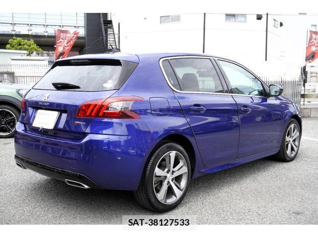 Peugeot 308 2019-06 8071919-1