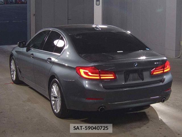 Bmw 5 SERIES 2017-12 8071003-5