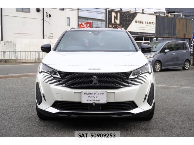 Peugeot 5008 2021-03 8071871-0