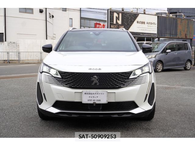 Peugeot 5008 2021-03 8071871-6