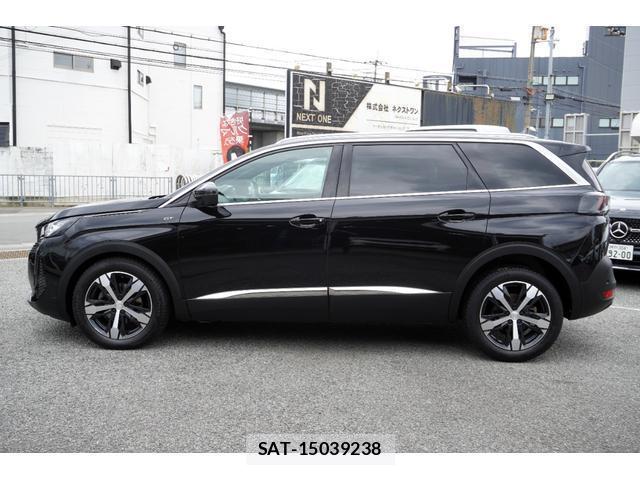 Peugeot 5008 2022-01 8071930-4