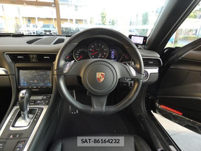 Porsche 911 2015-04 8072501-11