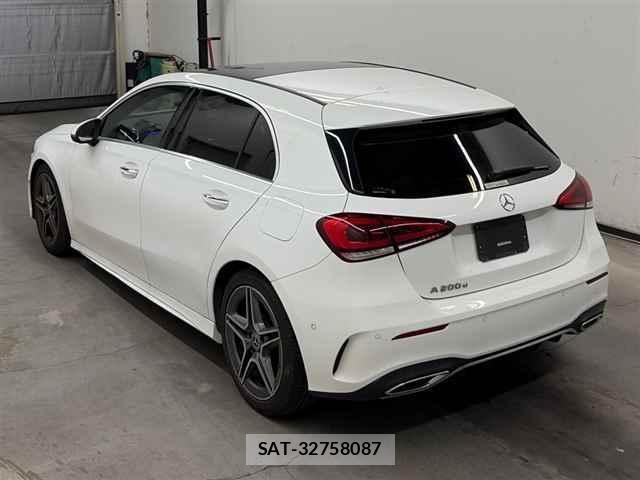 Mercedes Benz A-CLASS 2019-10 8071013-1