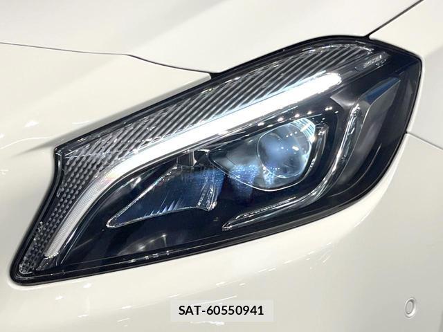 Mercedes Benz A-CLASS 2018-03 8071678-13