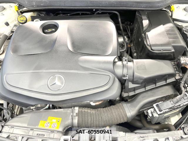 Mercedes Benz A-CLASS 2018-03 8071678-19