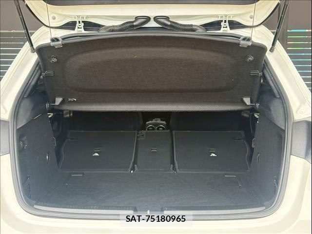 Mercedes Benz A-CLASS 2019-05 8071711-17