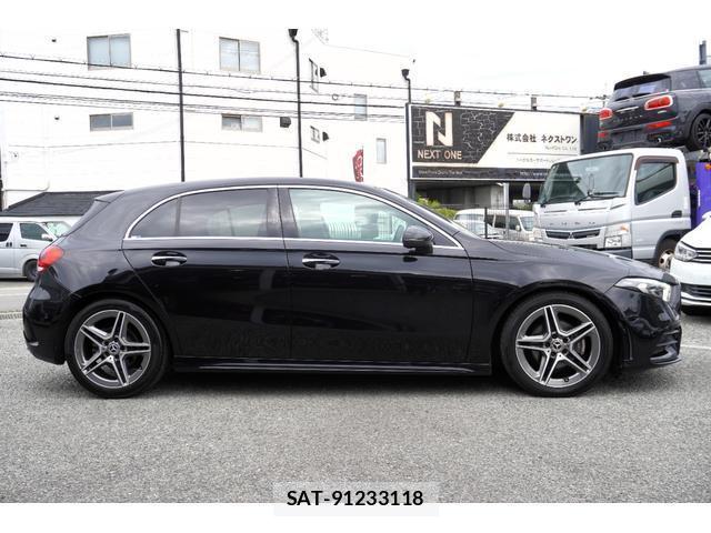 Mercedes Benz A-CLASS 2019-07 8071860-2