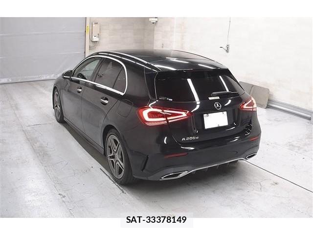 Mercedes Benz A-CLASS 2019-06 8072182-1
