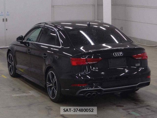 Audi A3 SEDAN 2017-06 8072206-4