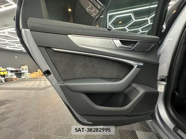 Audi A6 2020-08 8072285-13