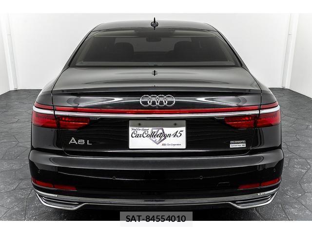Audi A8 2021-06 8071755-1