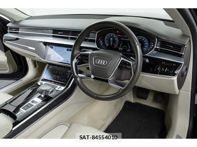 Audi A8 2021-06 8071755-10