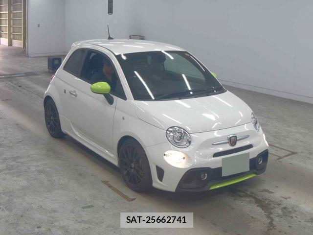 Abarth 595 2022-06 8072177-0
