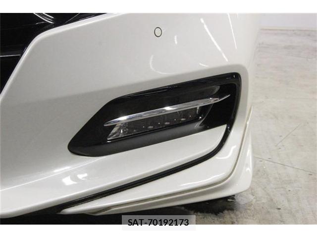 Honda ACCORD HYBRID 2020-06 8072435-15