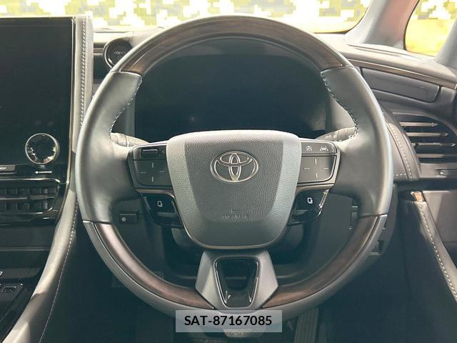 Toyota ALPHARD HYBRID 2025-11 8070965-12