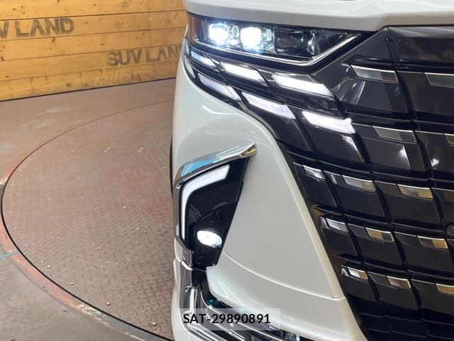 Toyota ALPHARD HYBRID 2024-02 8071336-12