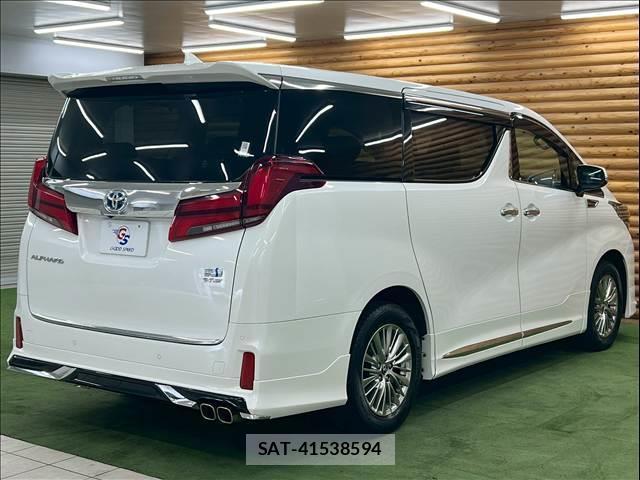 Toyota ALPHARD HYBRID 2021-11 8071428-16