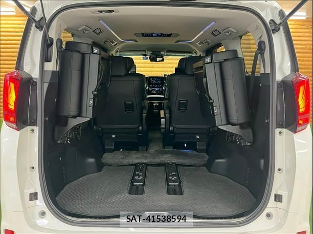 Toyota ALPHARD HYBRID 2021-11 8071428-17
