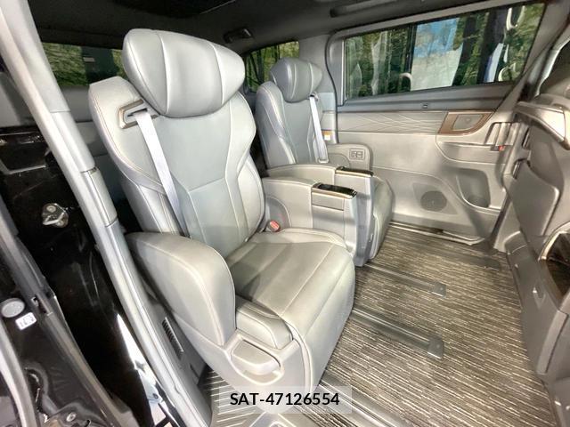 Toyota ALPHARD 2024-11 8071403-8