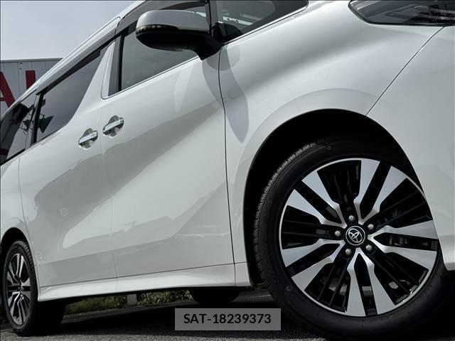 Toyota ALPHARD 2021-04 8071483-10