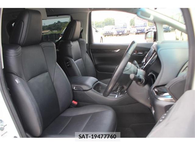 Toyota ALPHARD 2021-05 8071961-18
