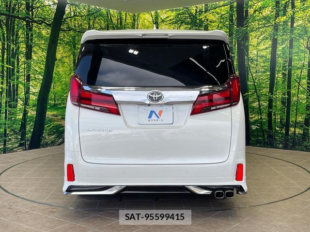 Toyota ALPHARD 2021-03 8071982-16