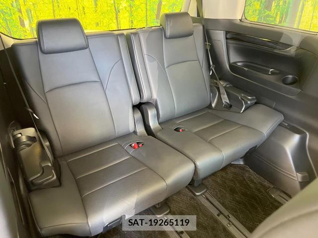 Toyota ALPHARD 2021-05 8072347-9