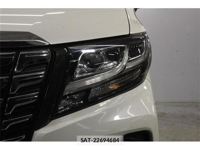 Toyota ALPHARD 2016-06 8072441-14