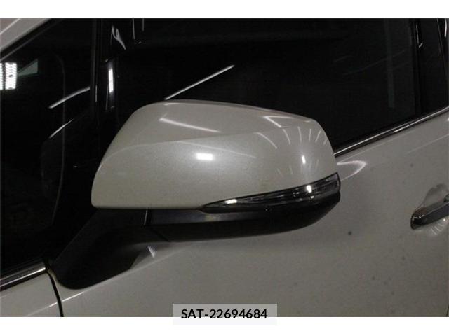 Toyota ALPHARD 2016-06 8072441-16
